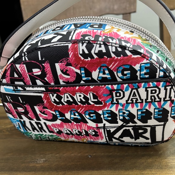 Karl Lagerfeld Paris White Scribble Graffiti Crossbody - Picture 3 of 7